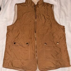 Super cute irreversible Quilted Brown Vest